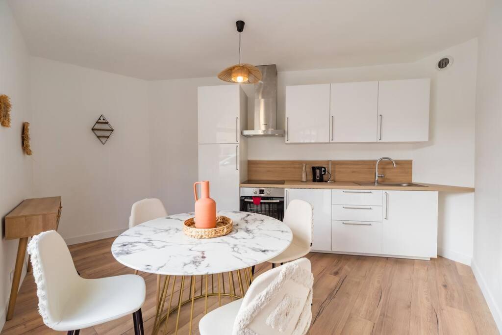 Elegant Appartement 2Chambres Cote De Granit Rose Pleumeur-Bodou Exterior photo